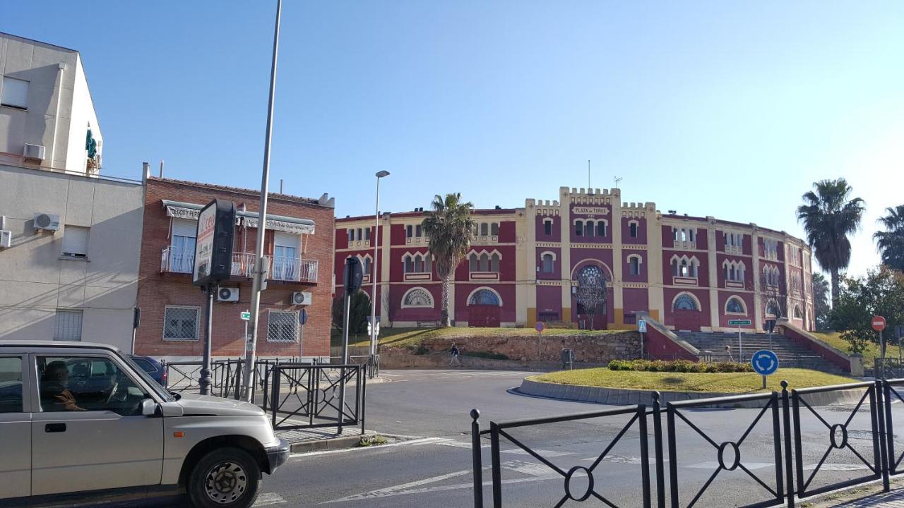 Apartamentos Coso De San Albin Merida Exterior photo