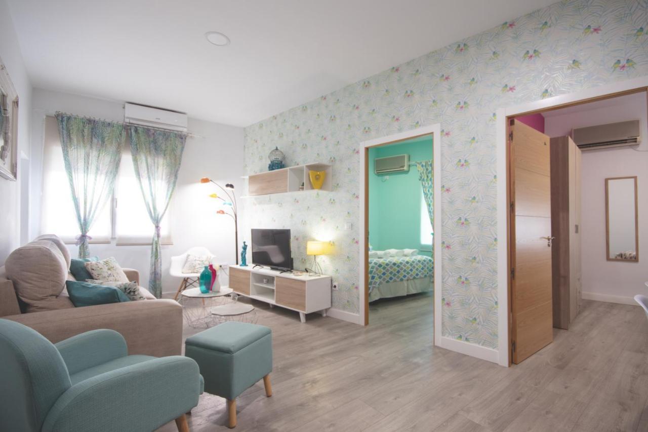 Apartamentos Coso De San Albin Merida Exterior photo